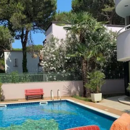 Luxury Near Sea With Private Pool